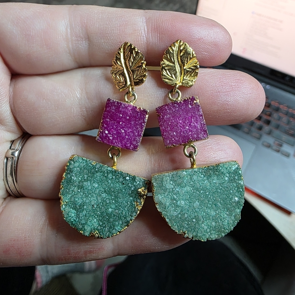 Colorful Druzy Dangle Earrings Leaf Post Pink Green Gold 898 - Picture 2 of 3